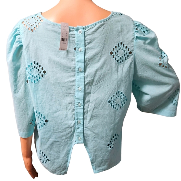 NWT New York & Company Eyelet Puff Sleeve Blouse M Aqua Blue Back Button Up - Picture 3 of 12